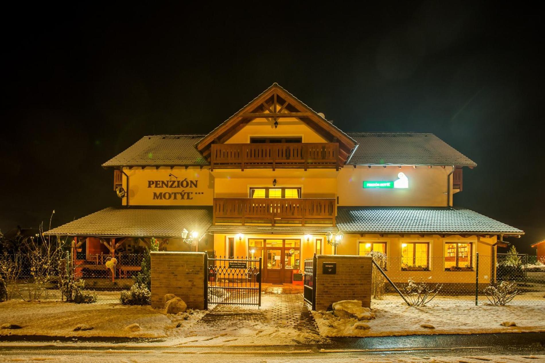 Penzion Motyl Liptovská Teplá Exterior foto